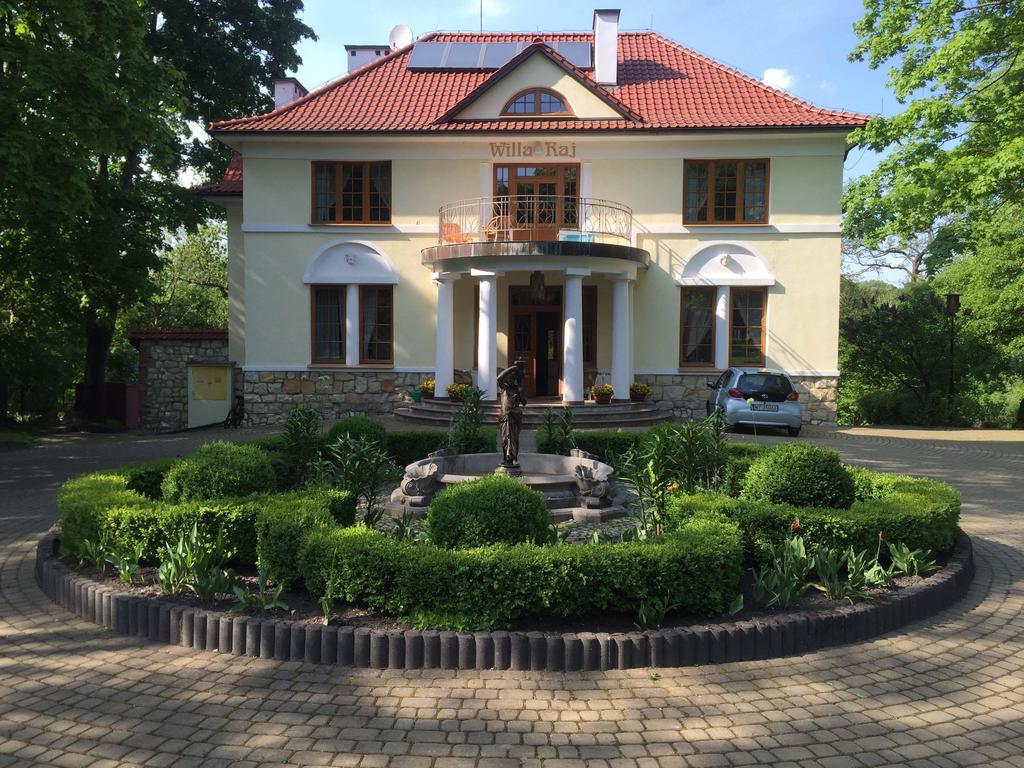 Willa Raj Naleczow Ngoại thất bức ảnh